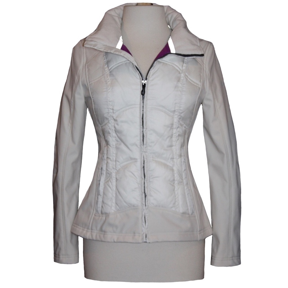 Guess Jacket Ivory Nwt Sz Small Front Zipper